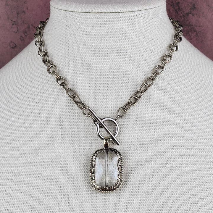 ZINC Designs - Wholesale Pendant/Charm Necklace - Tibetan Silver Crystal Glass Pendant Choker Necklace