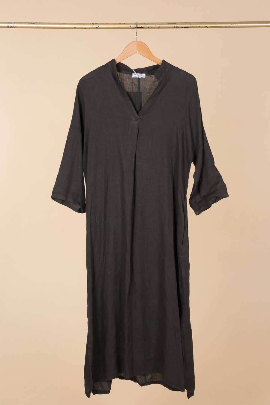 la maison des fibres naturelles – wholesale Klänning - Dam – Lång klänning med tunisisk krage 29340 i 100 % linne23