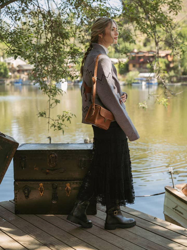 &MERCI - Wholesale Cardigan - Women's - HORSE KNIT SWEATER CARDIGAN MSW1080727