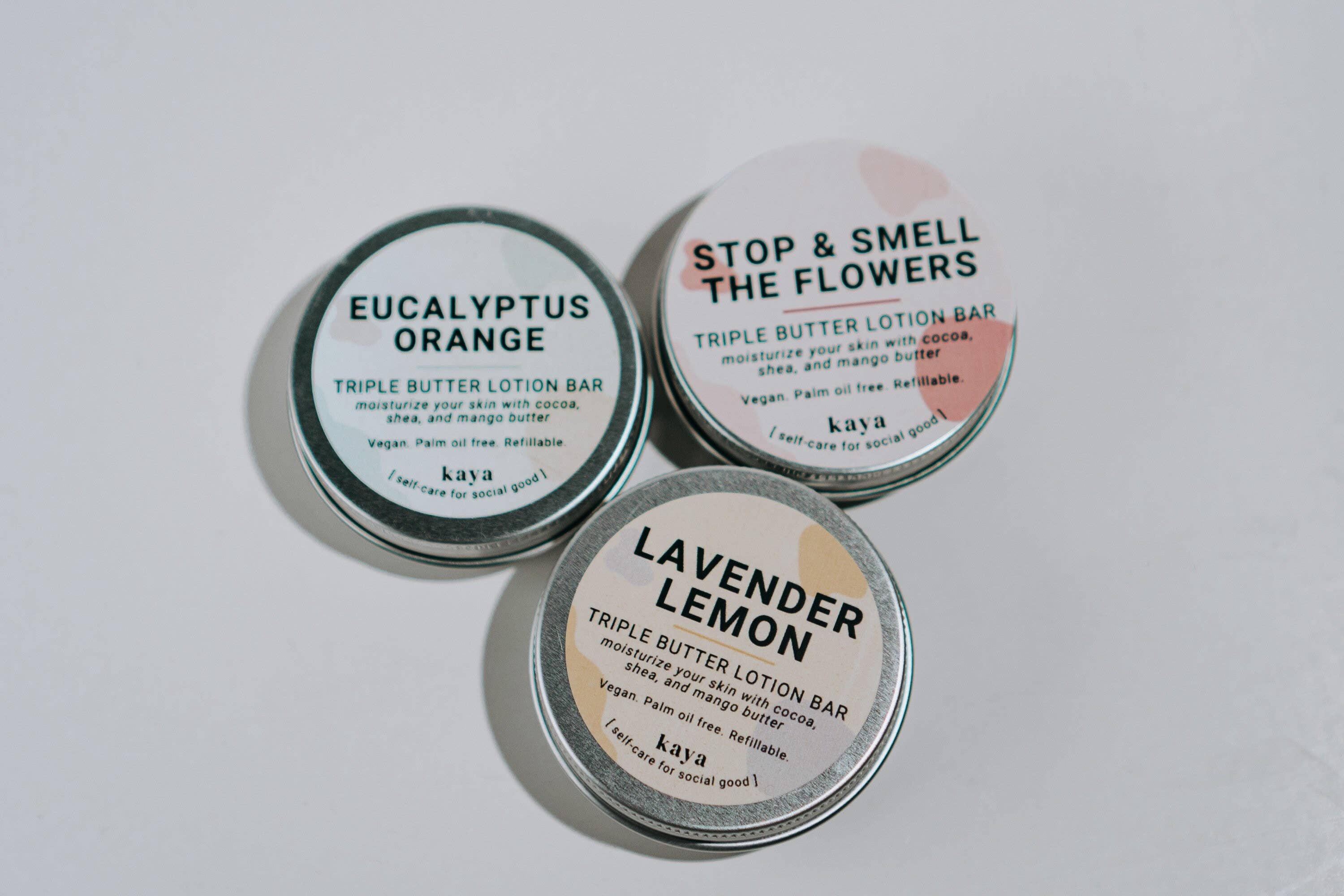 Kaya Selfcare – Loção sólida por atacado – Bálsamo Hidratante Mini com Tripla Manteiga | Feriado, Vegano, Refilável1