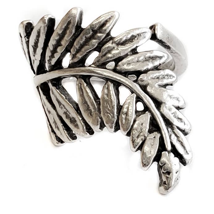 Chanour – Großhandel Cocktail-/Statement-Ring – Handgefertigter Ring aus versilbertem Blattmessing - ZRC-014