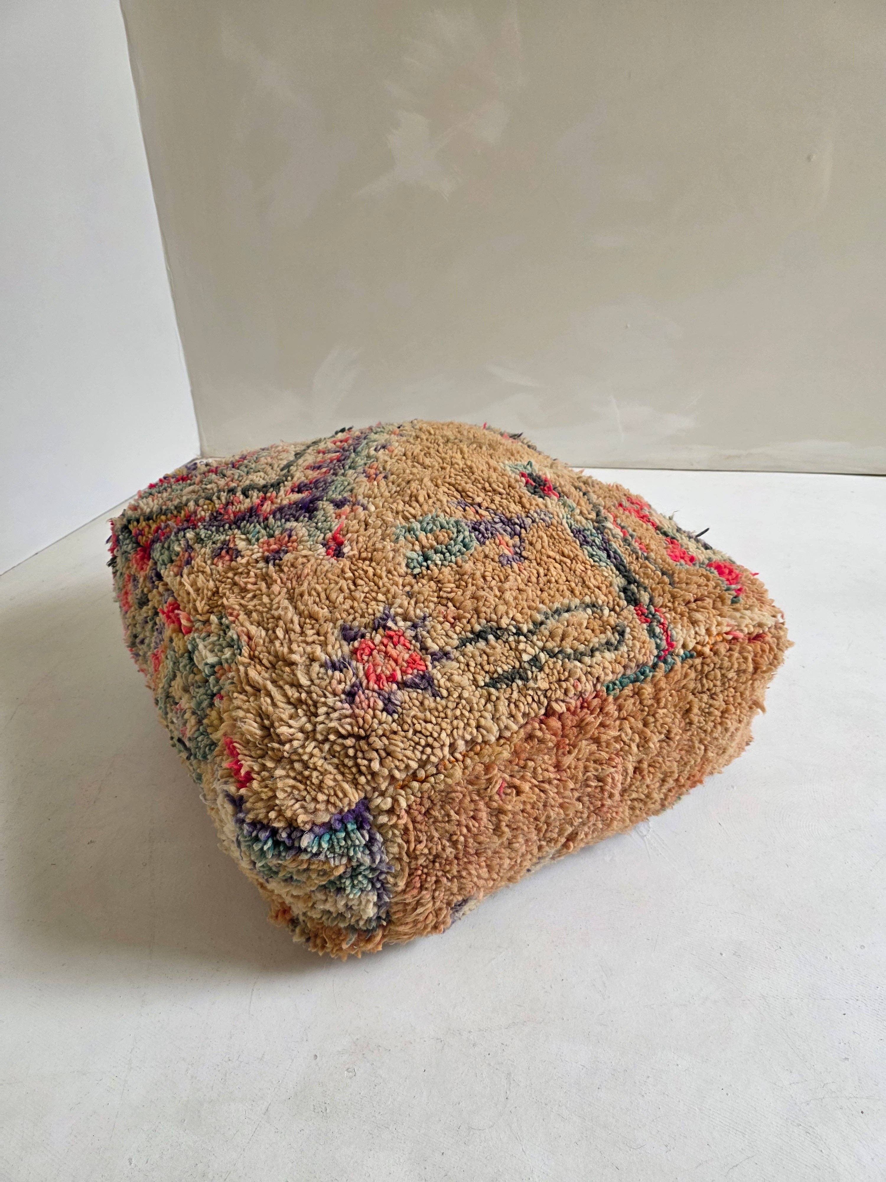 Minda - Wholesale Floor Pillow - Vintage Wool Floor Cushion | Pinks4