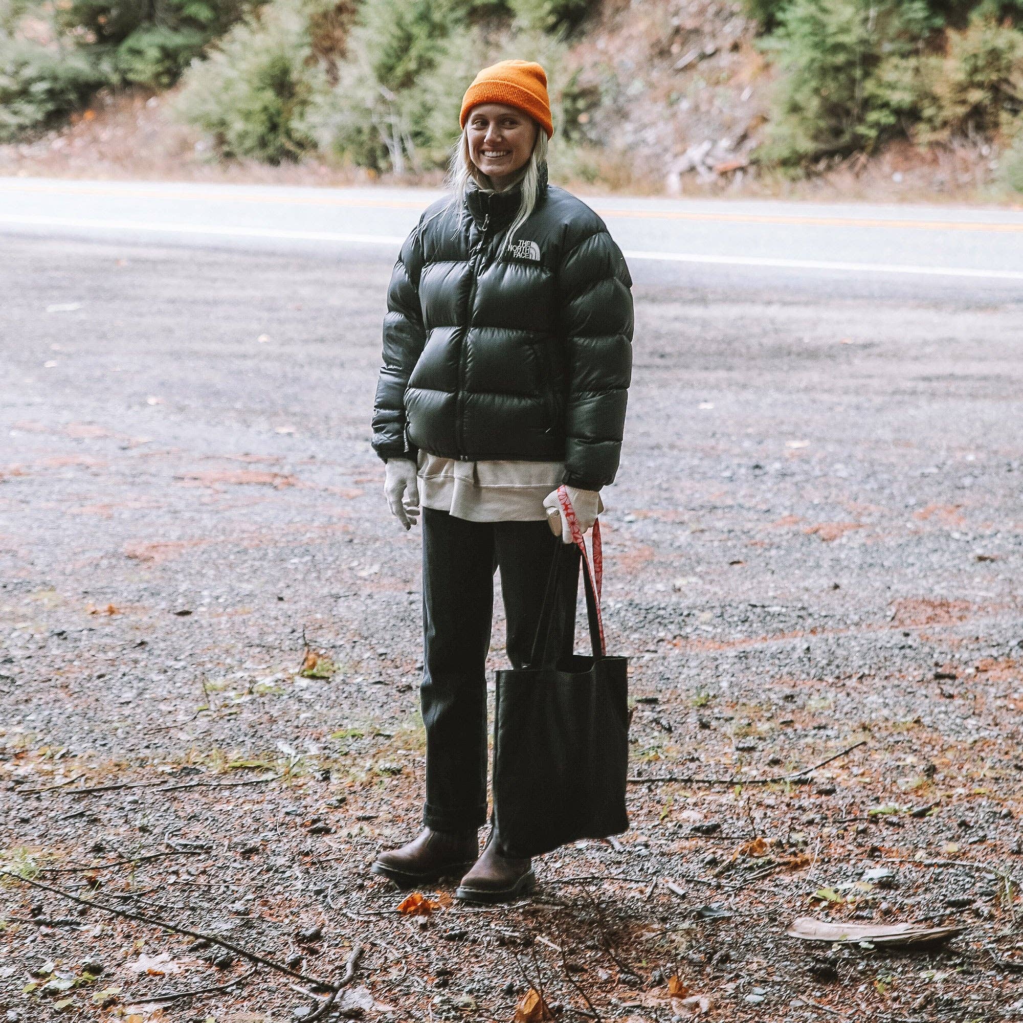 Black Daily Tote Bag for wholesale on Faire3