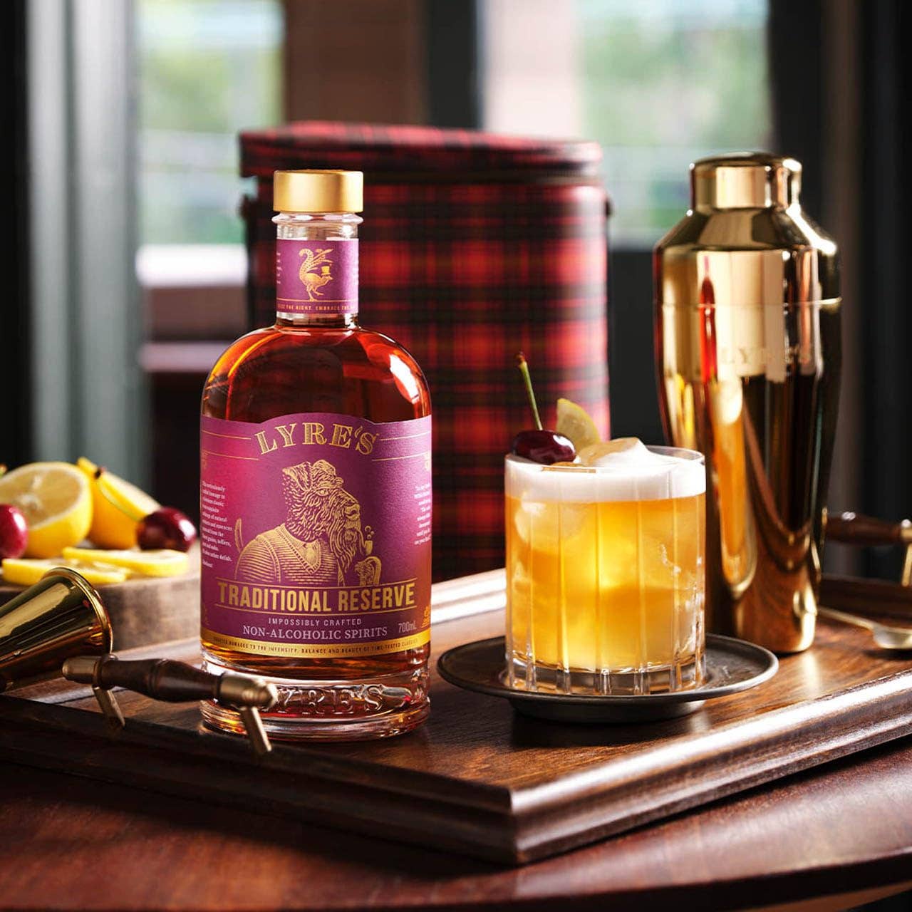 Zepeim - Wholesale Non-Alcoholic Spirits/Wine/Beer - Lyre’s Traditional Reserve – NA Scotch Whiskey2