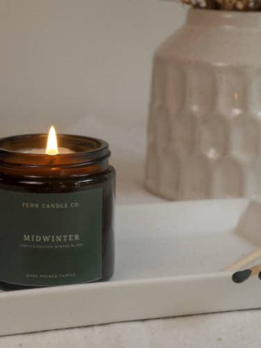 Midwinter | Bougie de soja | Bougie de Noël | Bougie d'hiver pour la vente par Fenn Candle Co.