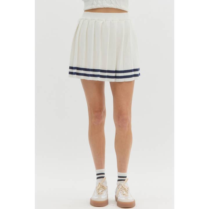 Mini-jupe plissée unie à enfiler pour la vente par STYLE USA