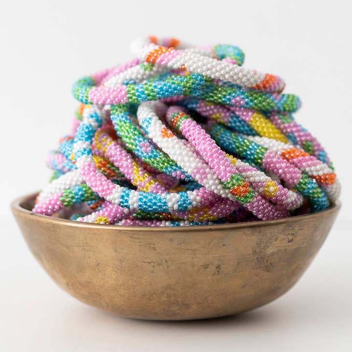 Aid Through Trade – wholesale Beaded bracelet – 🌷 Roll-On® Bracelets - Tulip - Easter Jewelry (12)2