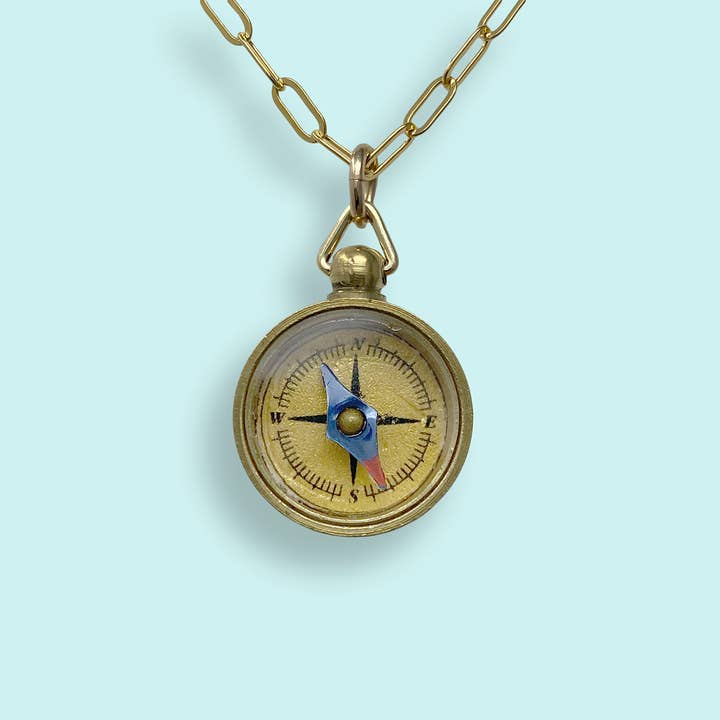 Ornamental Things - Wholesale Pendant/Charm Necklace - Tiny Compass on Gold Plated Chain Necklace