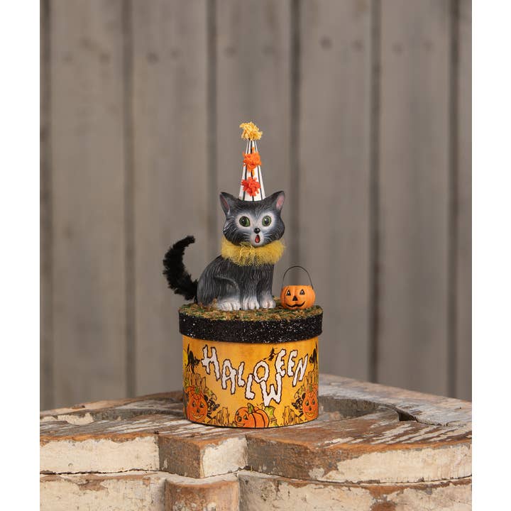 Bethany Lowe Designs - Wholesale Decorative Figurine - Cecil Cat on Box