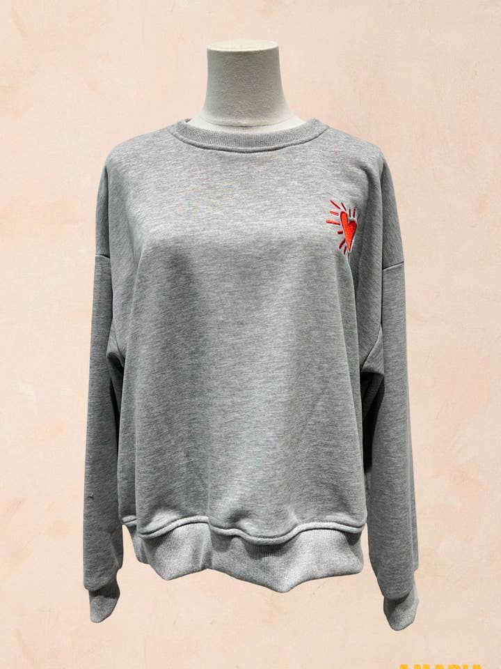 AMARIA - Wholesale Sweatshirt - Unisex - Unisex Oversized Sweatshirt – Embroidered Red Heart - 90384160