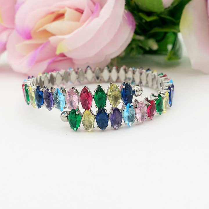 PIPER ~ ACCIAIO INOSSIDABILE - Bracciale rigido contrarié con cubic zirconia per la vendita all'ingrosso da parte di Daemon srls