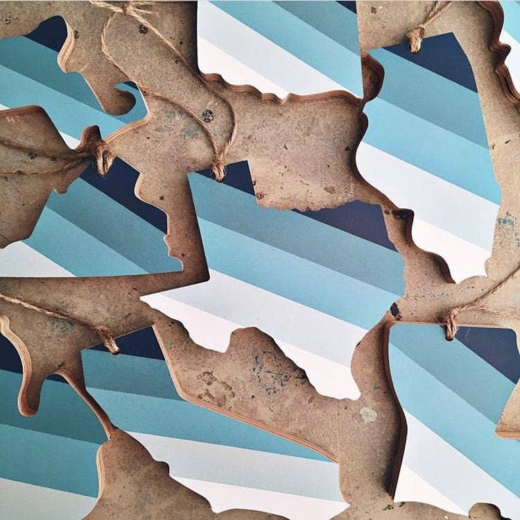 Hemlock & Heather - Wholesale Ornament - Comal Stripes State Ornaments19