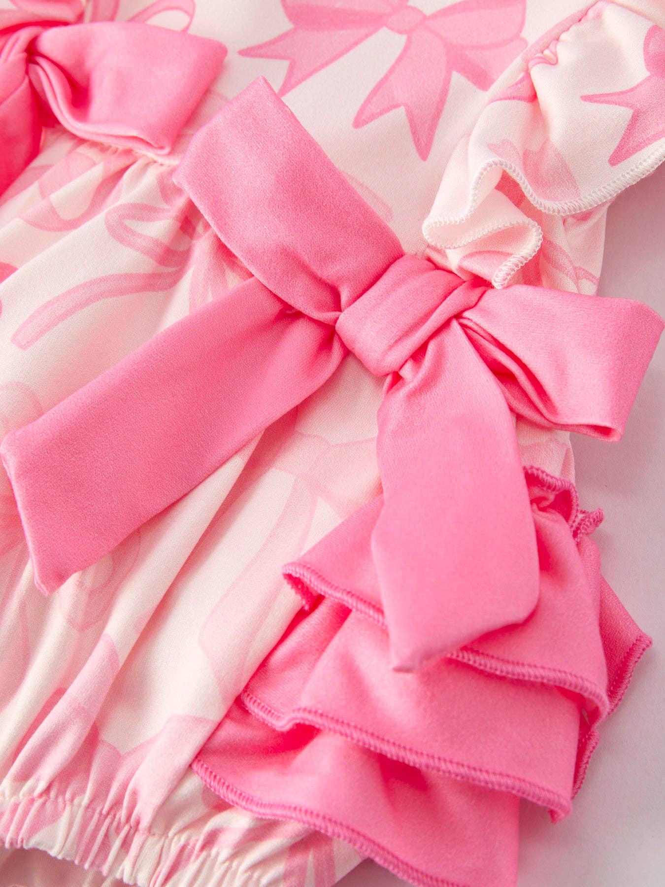 Rylee Faith Designs – wholesale Bodysuit (non-footed) – Baby – Girls Pink Bow Print Short Sleeves Romper3