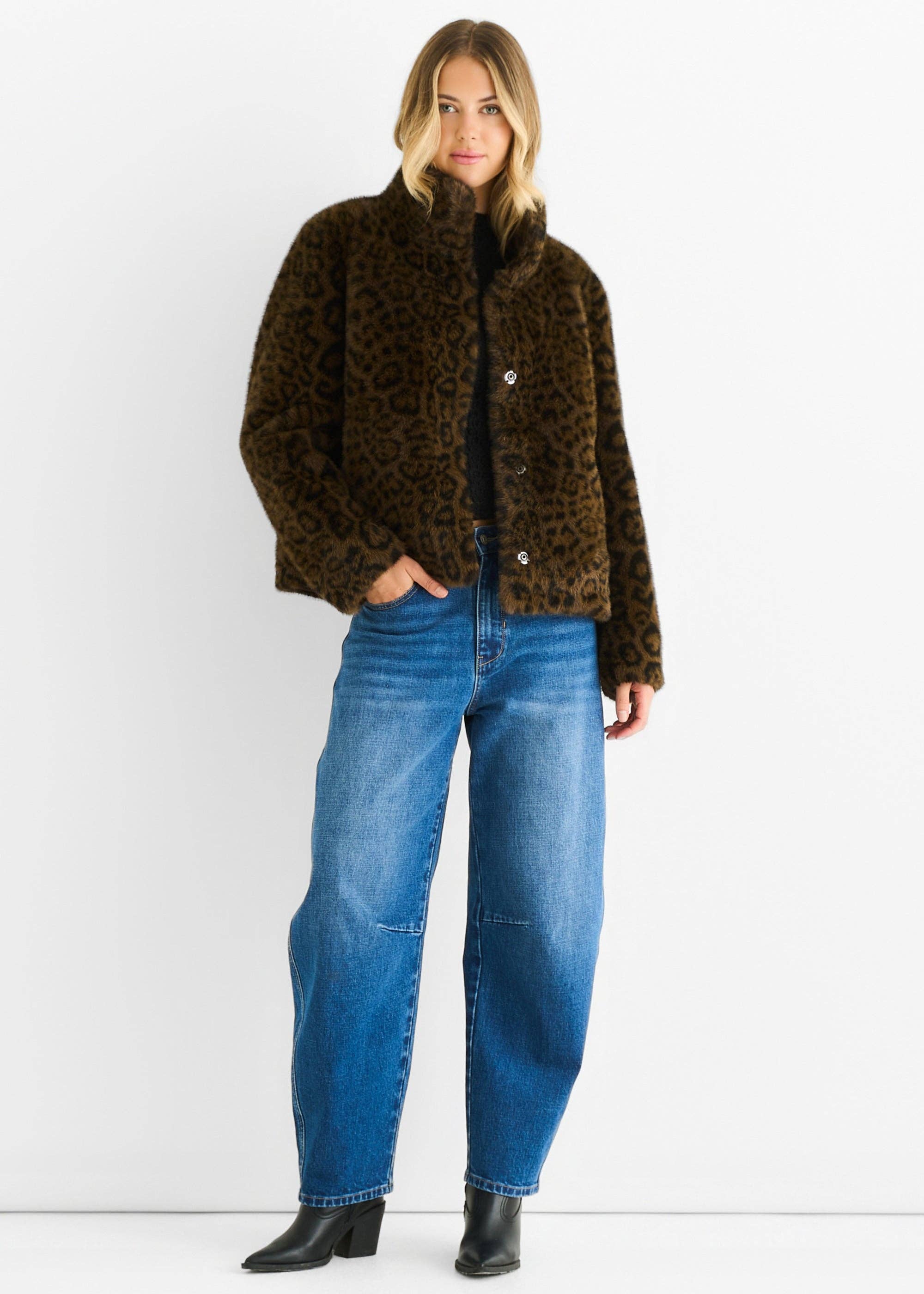 GINI LONDON - Vente Veste – femme - Veste en fausse fourrure à imprimé léopard et col cheminée marron1