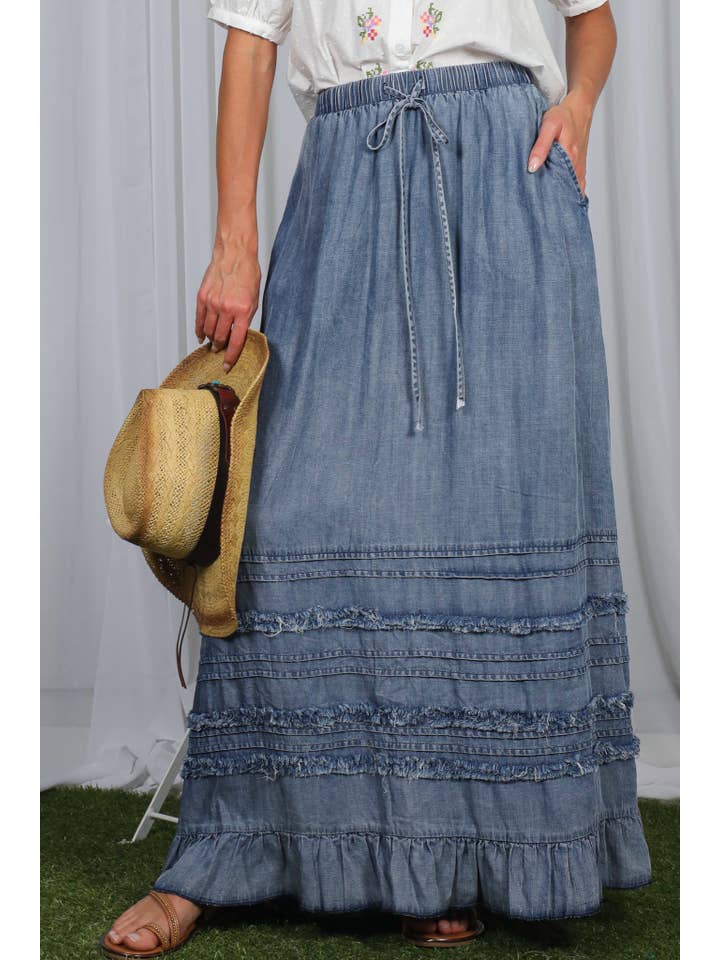 Vine & Love - Wholesale Skirt - Women's - Ruffle Frayed Hem Chambray Casual Western Maxi Skirt VS83151