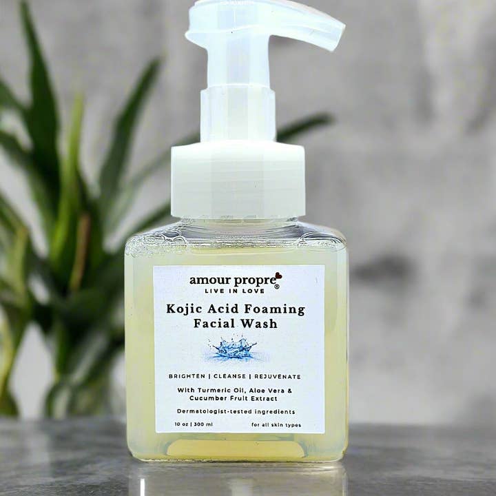 Mousse Nettoyante Visage à l'Acide Kojique – Éclaircir, Nettoyer & Rajeunir pour la vente par Amour Propre