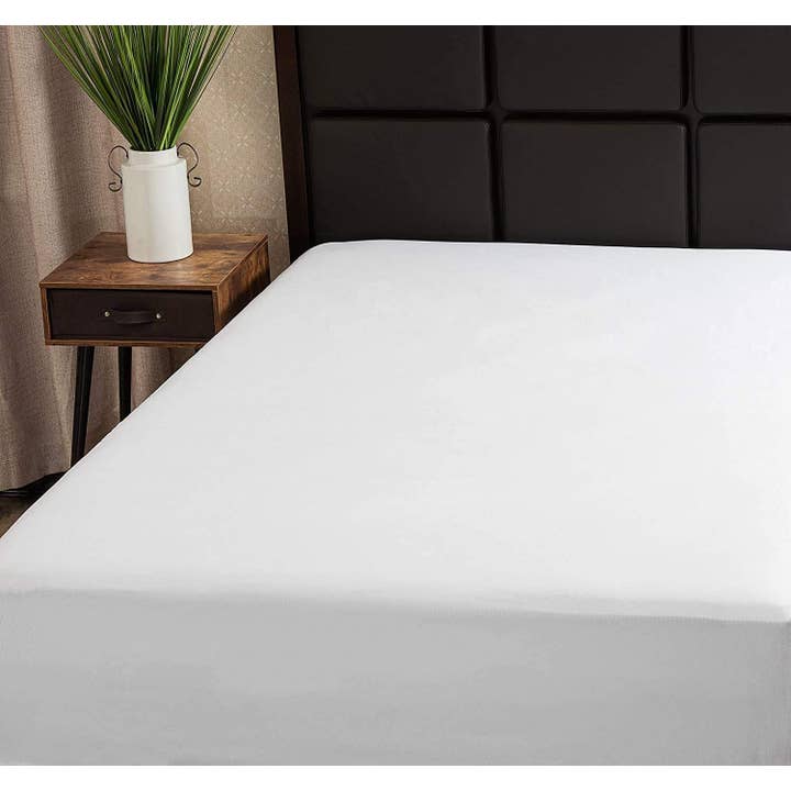 Superity Linen 100% Cotton Fitted Sheets - White for wholesale on Faire