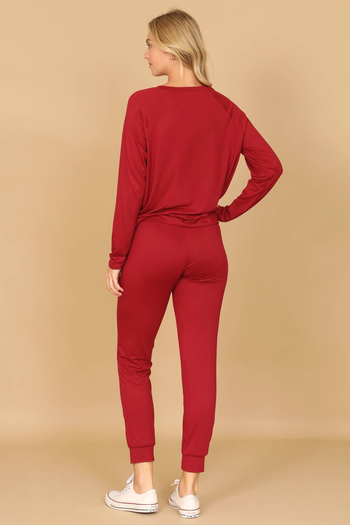 You & Me - Vendita all'ingrosso Pantaloni sportivi/da jogging loungewear - Donna - Set maglia a maniche lunghe e joggers taglie forti YMP40001XV con cintura da annodare.29