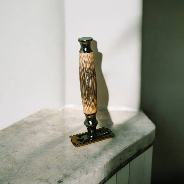 Bamboo Switch - Wholesale Razor - Bamboo Stainless Steel Safety Razor | Christmas Bestseller1