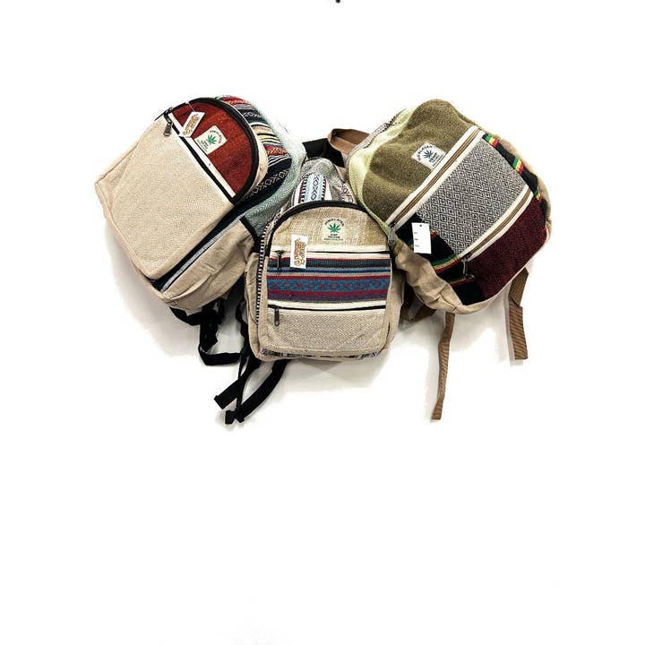 Zaino Medio con Bordo a Spina di Pesce di Himalayan Hemp Designs per la vendita all'ingrosso da parte di Shop Therapy