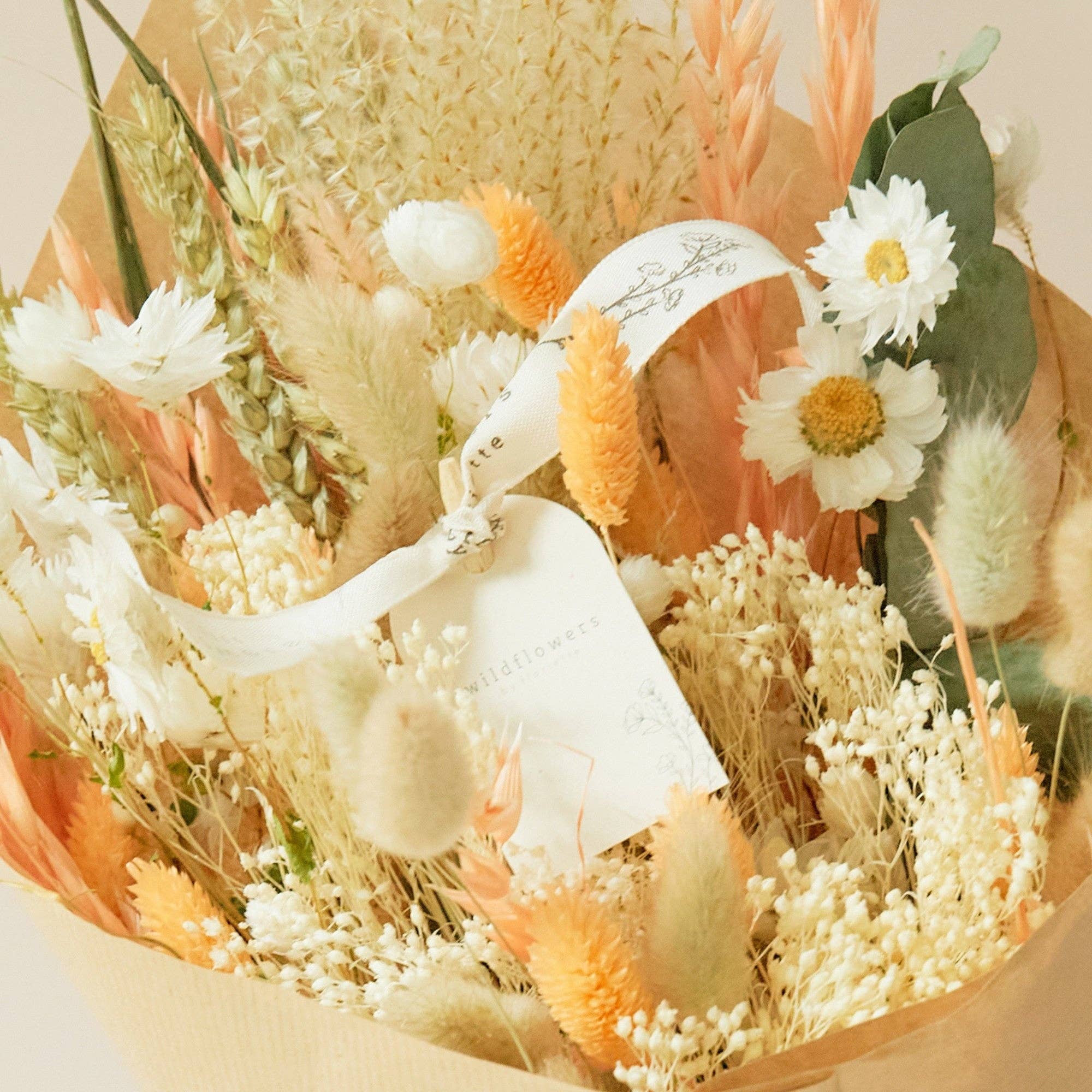Wildflowers by Floriette - Wholesale Dried/Pressed Flowers - Dried Flowers Exclusive Field Bouquet - Peach3