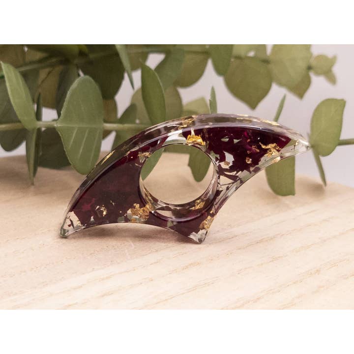 Botanically Bookish - Wholesale Book Holder - Rose & Gold Book Page Holder, Flower Thumb Page Spreader3