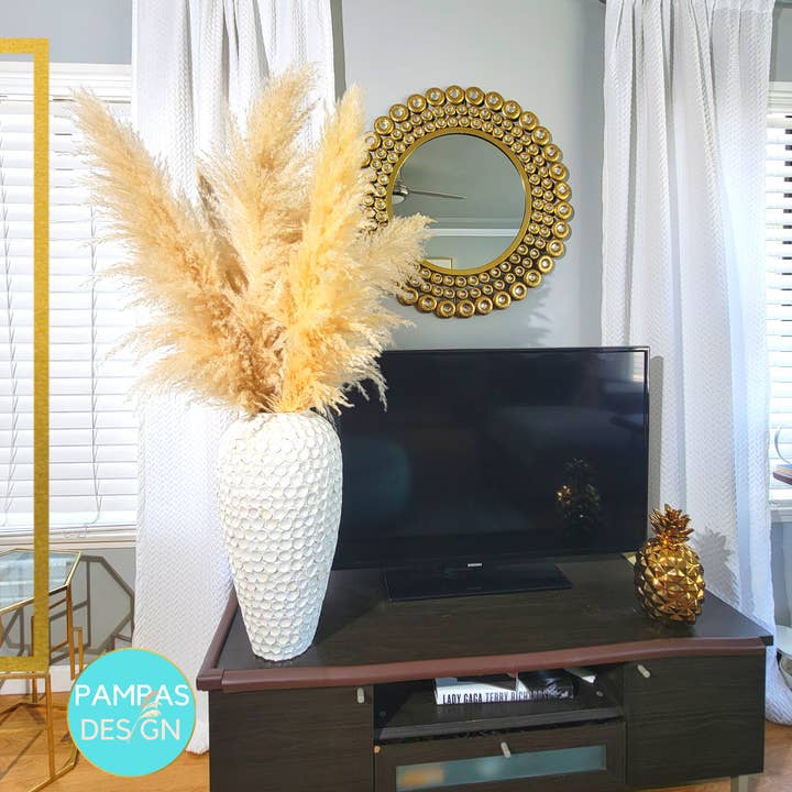 Pampas Design - Wholesale Dried/Pressed Flowers - Huge XL Fluffy Pampas Grass 1 Stem (3.5ft to 4ft Tall)6
