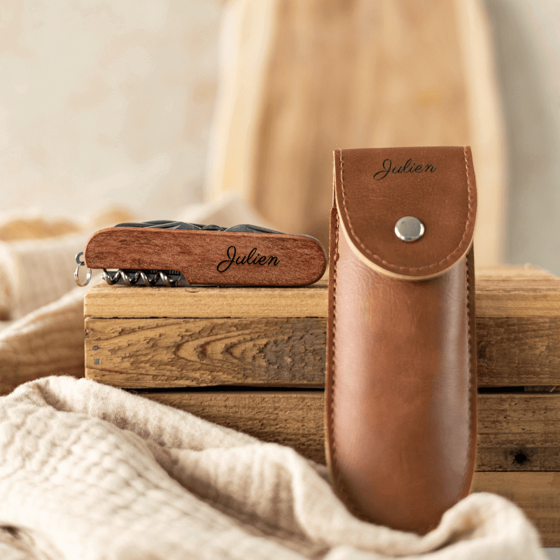 My Bambou - Vendita all'ingrosso Coltellino tascabile/portacoltellino - Coltello svizzero in legno personalizzato con nome - My Bambou1