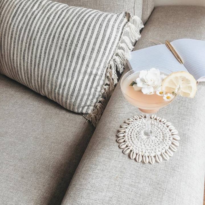 Bali Harvest - Wholesale Coasters - Rattan Coaster with Cowrie Shell - White Boho Straw Raffia1