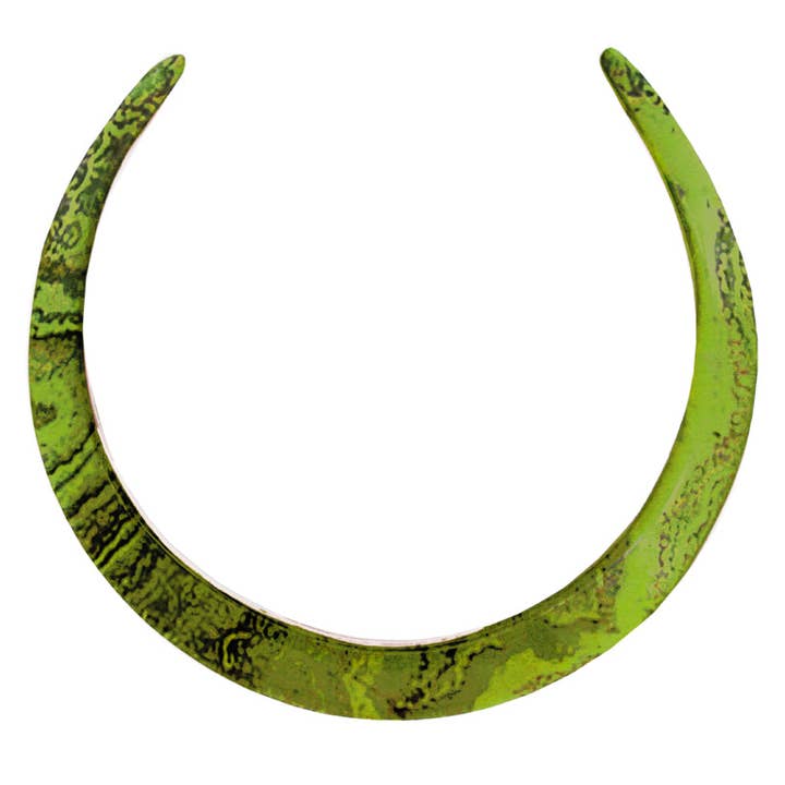 COLLAR AJUSTABLE INSPIRADO EN PIEDRAS NATURALES - D806W para venta al por mayor de Mo Resin