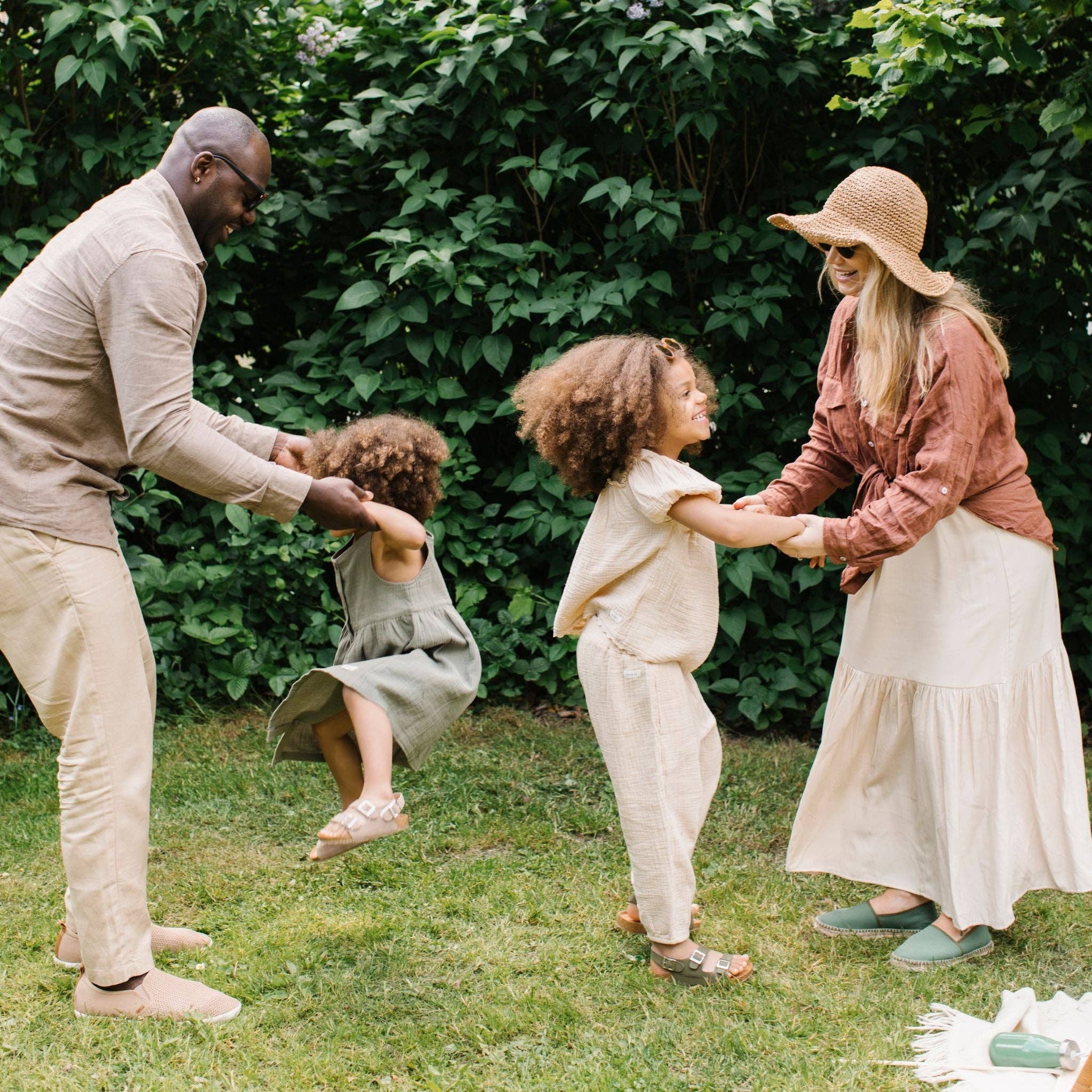NATURAL Straw Hat for wholesale on Faire38