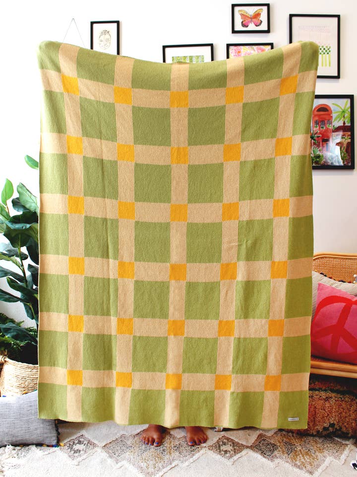 Gingham Knit Blanket for wholesale by Calhoun & Co.