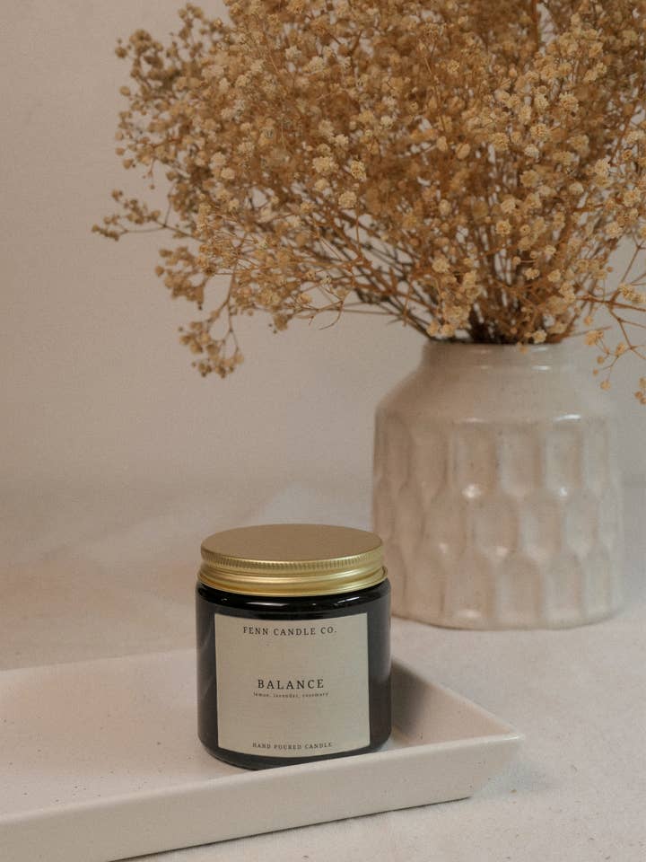 Balance • Small | Bougie à la cire de soja | Bougie à l'huile essentielle pour la vente par Fenn Candle Co.