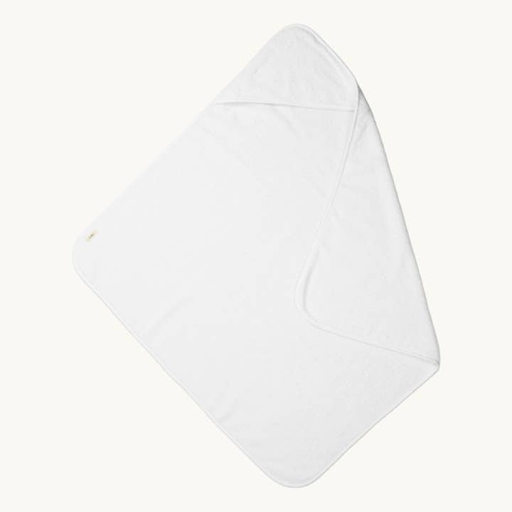 Økologisk hættehåndklæde med kantdetalje hvid for wholesale by Lubilu Copenhagen