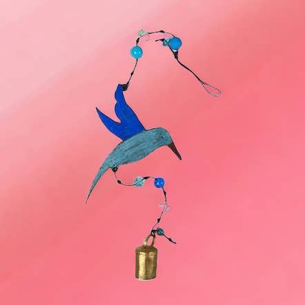 Carillon à vent en forme de colibri, support de porte de jardin, Nana Bell, patio pour la vente par Whimsies