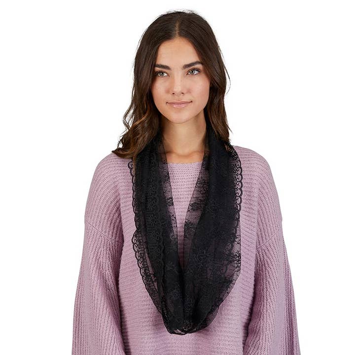 Christian Brands Catholic - Wholesale Veil - Women's - Blck Lace Infinity Chapel Veil2