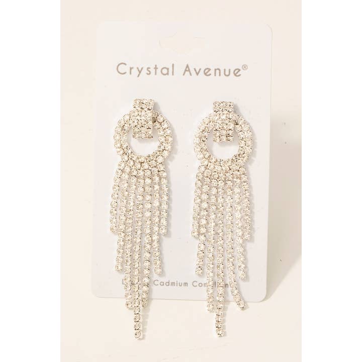 The Looks by Fame Accessories - Vendita all'ingrosso Orecchini pendenti - Orecchini pendenti con nappine e strass pavé