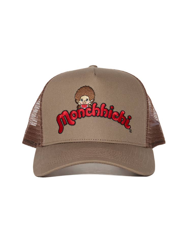 Casquette Trucker Monchhichi™ Logo, Marron pour la vente par SAMII RYAN