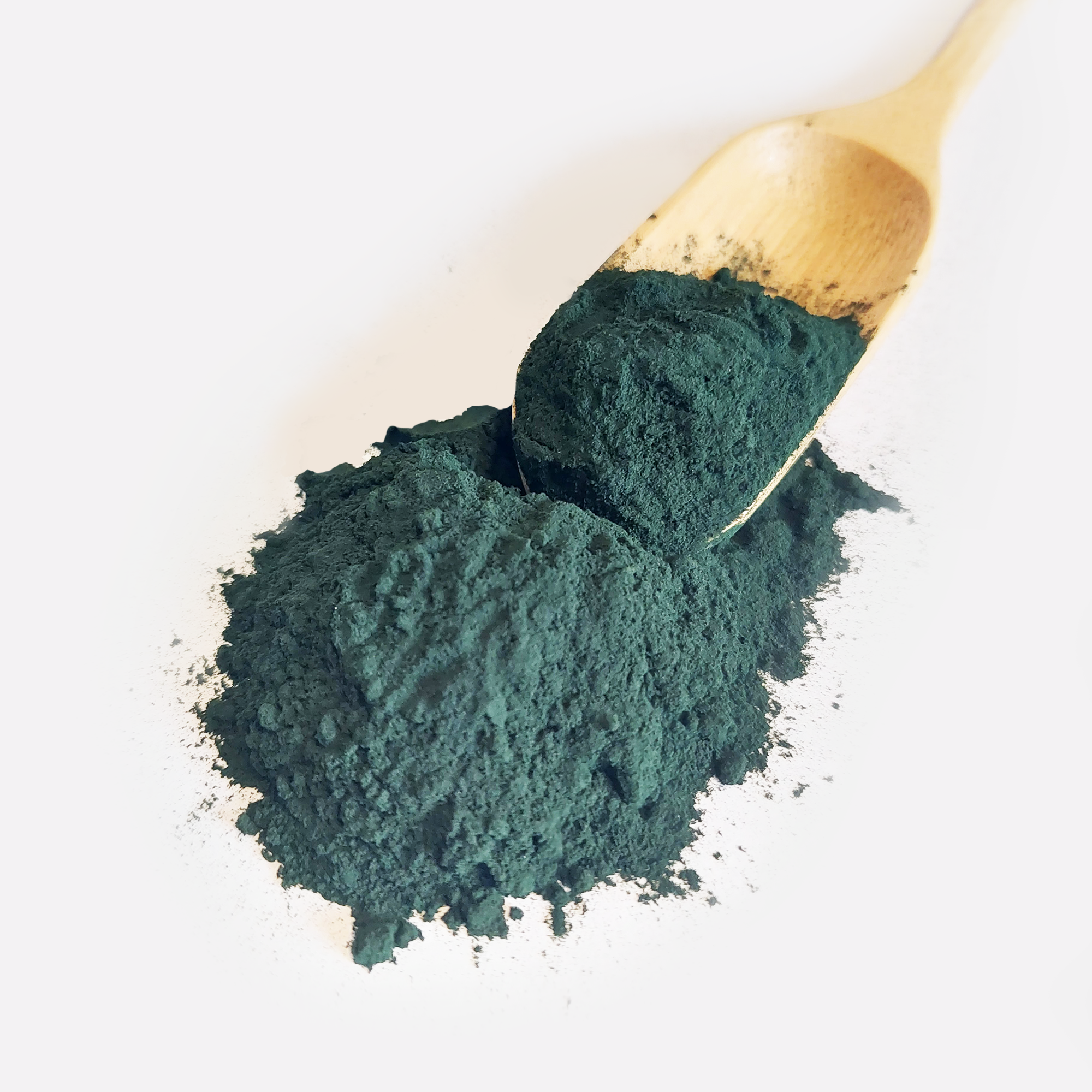 Marulin Limited – wholesale Protein/superfood powder – Dark Green Spirulina Powder - 69% Protein - 100 g1