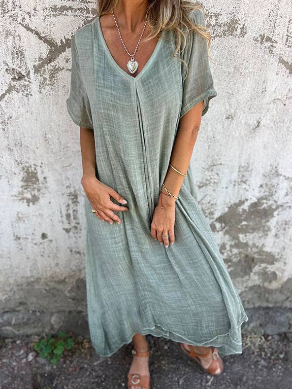 safistyle - Wholesale Dress - Women's - Flowy V-Neck Maxi Dress4
