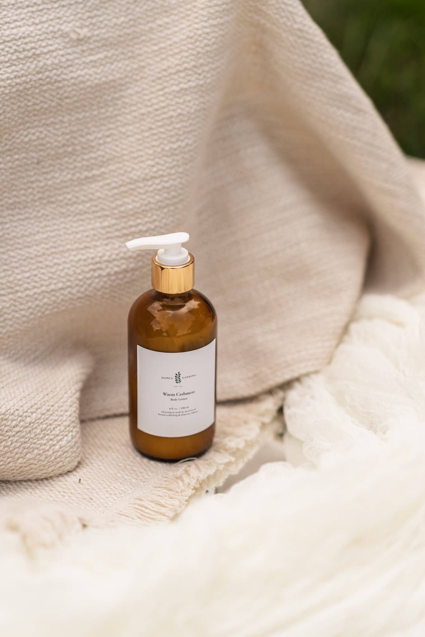 Hope's Landing - Vendita all'ingrosso Crema/lozione corpo - Lozione calda in cashmere1