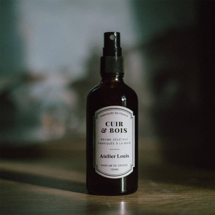 Atelier Louis - Wholesale Room & Linen Spray - Leather and Wood Vegetable Mist