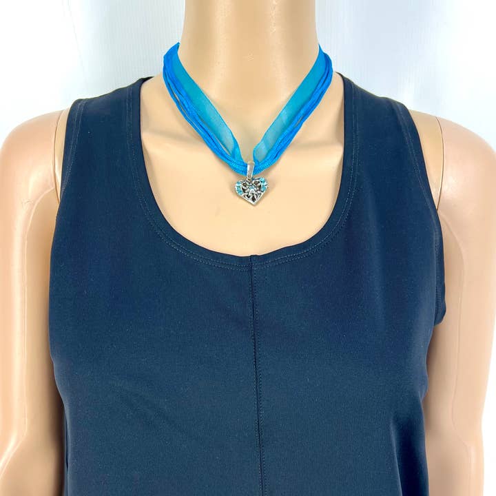 Salzmann Restwaren GmbH - Vendita all'ingrosso Parure di gioielli - Bijoux da donna, collane, collier, collane tradizionali5