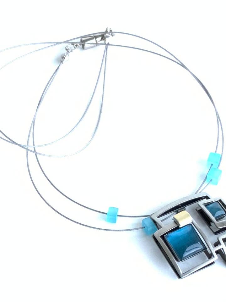 COLLIERS (F) - Collier à deux fils avec perles 17'' & ext pour la vente par Christophe Poly / Crono Design