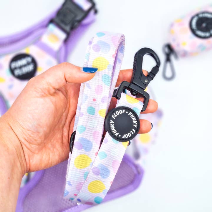 Bubblegum Burst - Lead for wholesale by Funky Floof