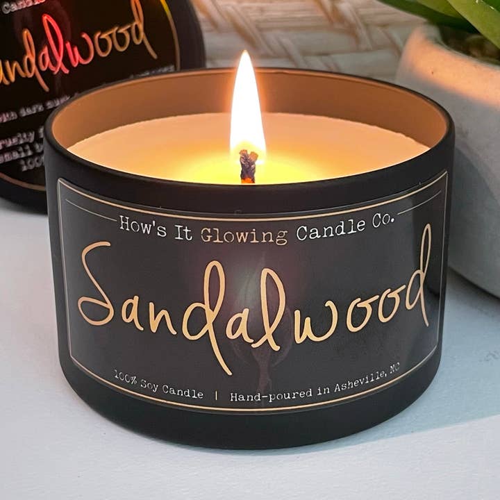 Bois de santal | Bougie de soja 100% naturelle | Végétalienne | Non toxique pour la vente par How's It Glowing Candle Co.