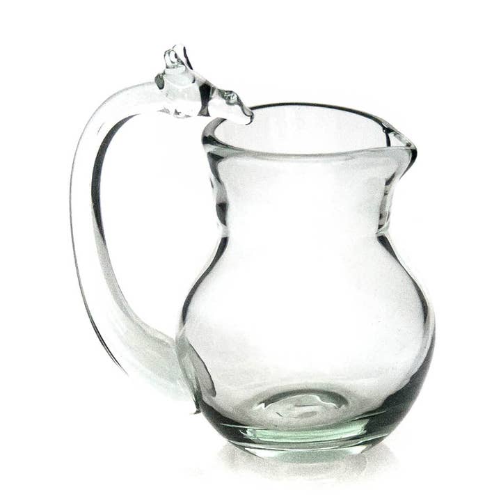 Mini pichet avec anse en forme de girafe pour la vente par Maisie Grace Designs