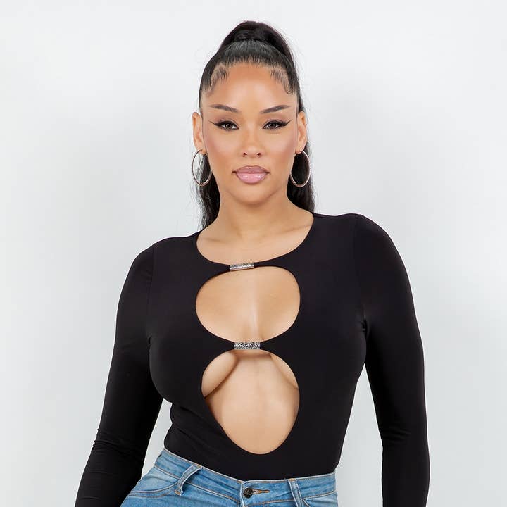 J8092 BODY VENECIA DOPPIO STRATO CON RITAGLI, METALLO per la vendita all'ingrosso da parte di Uptown Apparel