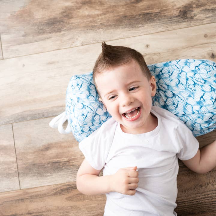 Woombie - Wholesale Travel Pillow - Kids & Baby - Lolli Lounger, The Traveling Tot Pillow, for Adult & Child8