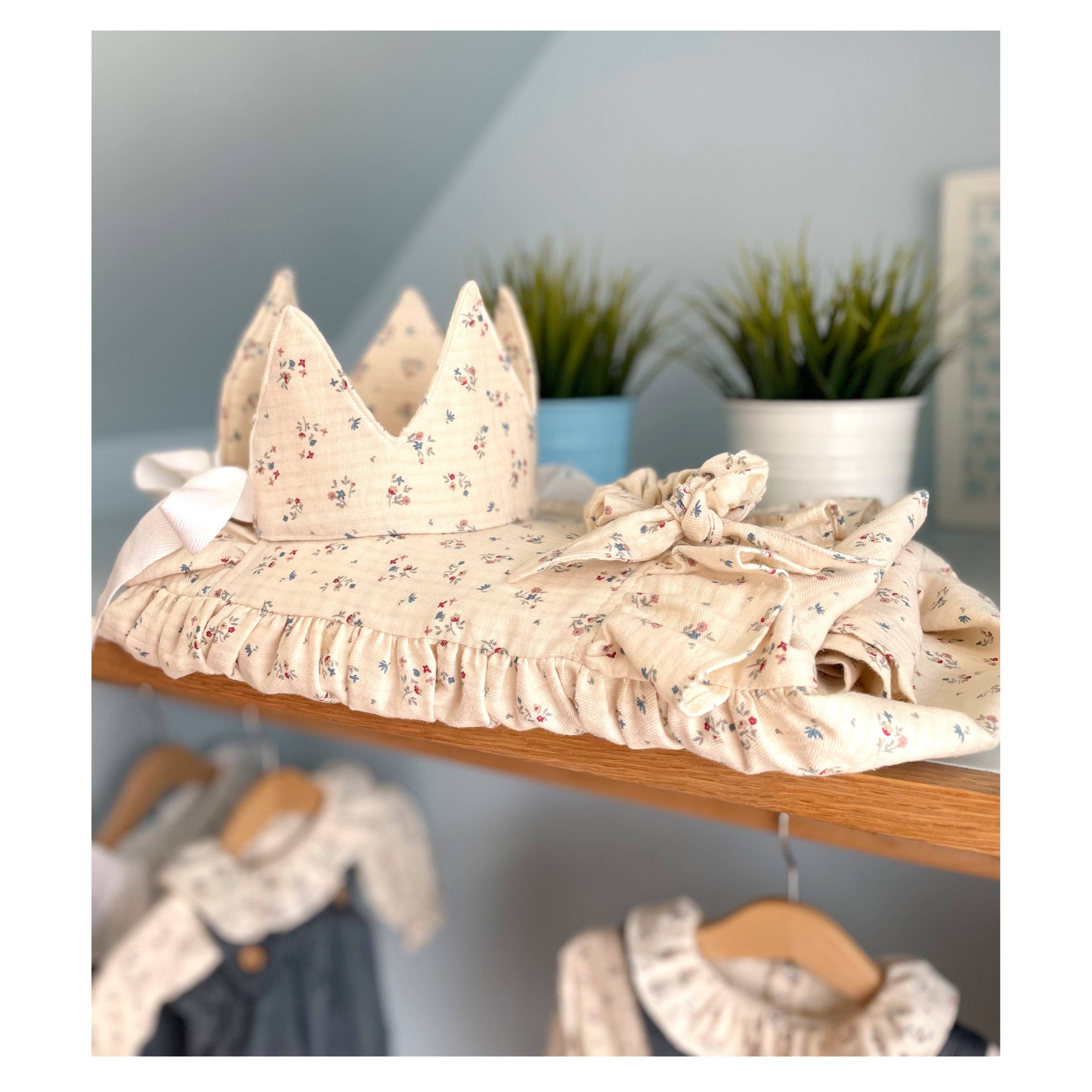 Dot baby - Wholesale Scrunchie - Women's - Ecru flower scrunchie2